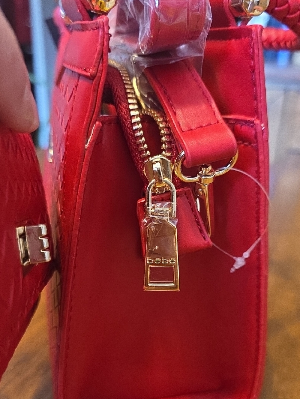 Bebe Red Woven Tote Handbag with Matching Wallet Nwt - Picture 16 of 16